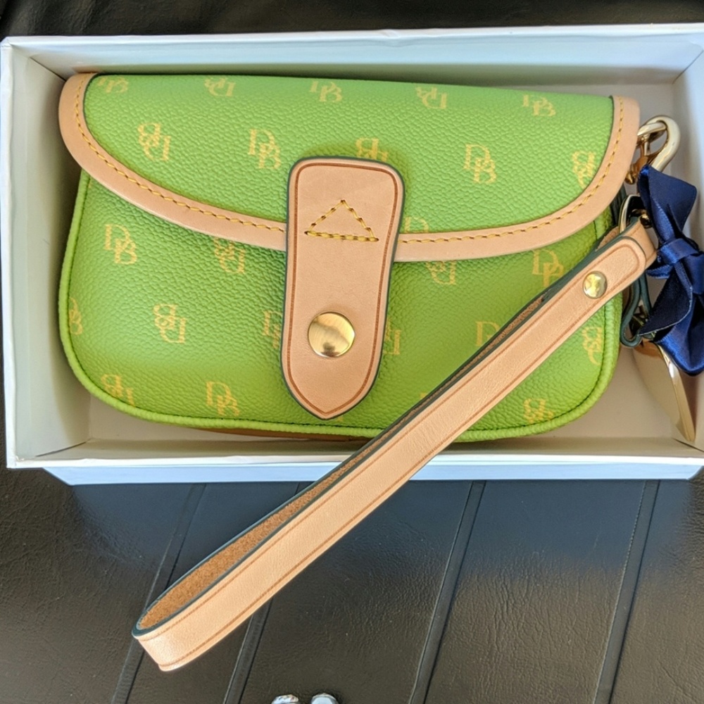 Dooney & Bourke Lime Green and Natural Leather Wristlet Clutch